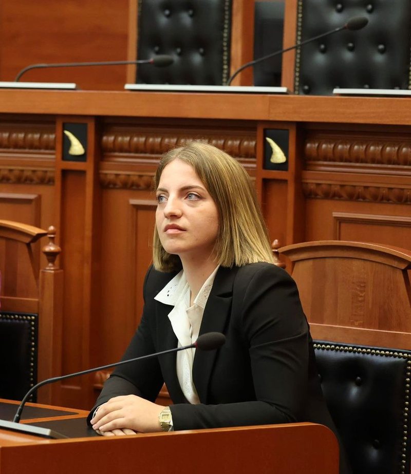 Neomalësorja largohet nga Partia Socialiste: Prej sot jam deputete e pavarur