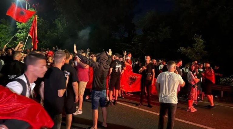 Bllokimi i rrugës së Aeroportit të Rinasit, policia procedon penalisht 19 persona. Sekuestrohen 2 automjete