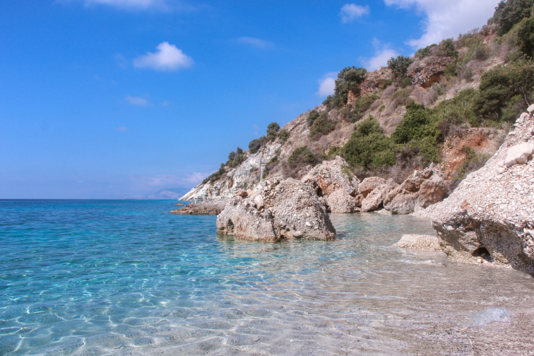 “Daily Express”: Shqipëria, surpriza turistike që po rivalizon destinacionet e njohura mesdhetare