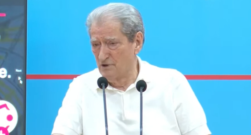 Berisha del kundër kërkesës së protestuesve: Qeveria tranzitore s’mund të zgjidhet me short, duhet brenda Kushtetutës