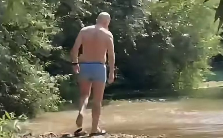 VIDEO / Vapa ‘i bie në kokë’ Fred Lelës, nxjerr “b*thet” me brekët blu të PD-së