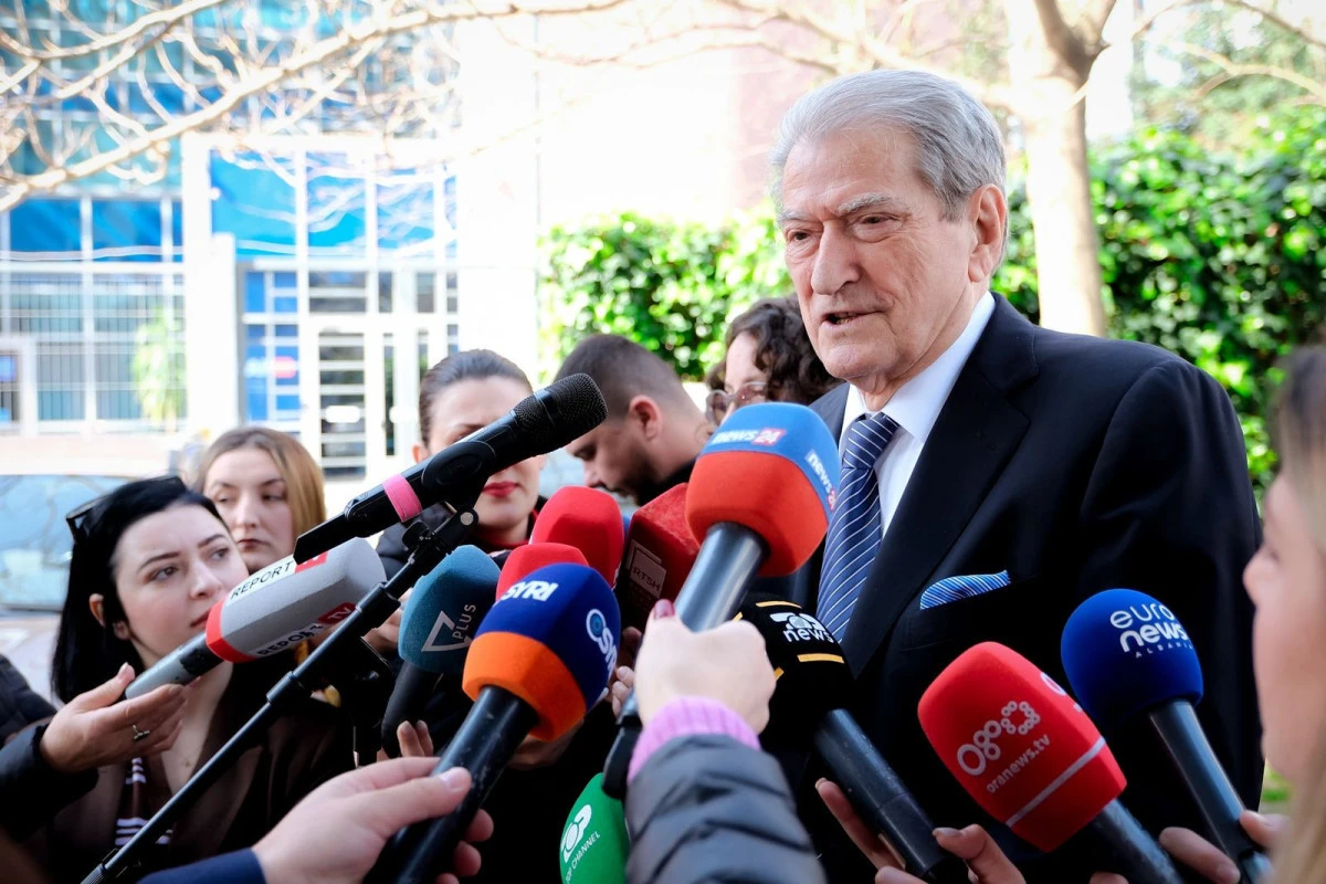 Berisha lexon mesazhin që i la Dumanit: Drejtësia vonon, por nuk harron