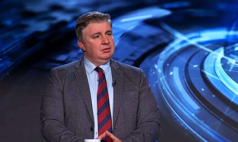 Nurellari: Berisha si Dodiku, sulmoi protestën kundër projektit në Zvërnec se kishte hallin e lobimit për heqjen e non gratës