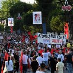 Pro protestës pa Berishën, pro investimit në Zvërnec dhe një mundësi e pushtetit për reflektim