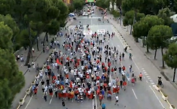 Adriatik Doçi: Ra kjo protestë dhe u pamë me llumin