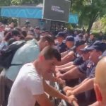 “Protestuesi nuk u dhunua”/ Avokati i Popullit: Protestuesi nuk është goditur në ambientet e policisë