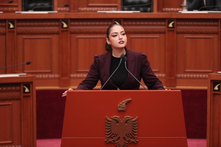 Sara Mila: Pas kësaj proteste PD nuk do të ekzistojë më, Rama s'ka asnjë arsye për dorëheqje!