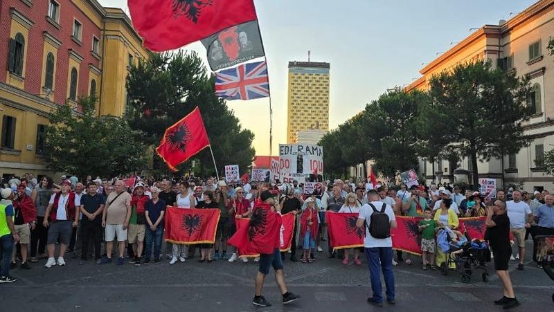VIDEO/ Ja sa protestues u mblodhën në ditën e 44-t të saj