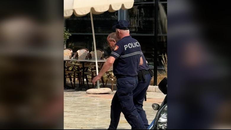 U qëllua me gur në kokë nga protestuesit, Balla poston efektivin e gjakosur: Kush ngre dorë ndaj policisë, ka ngritur dorë ndaj shtetit