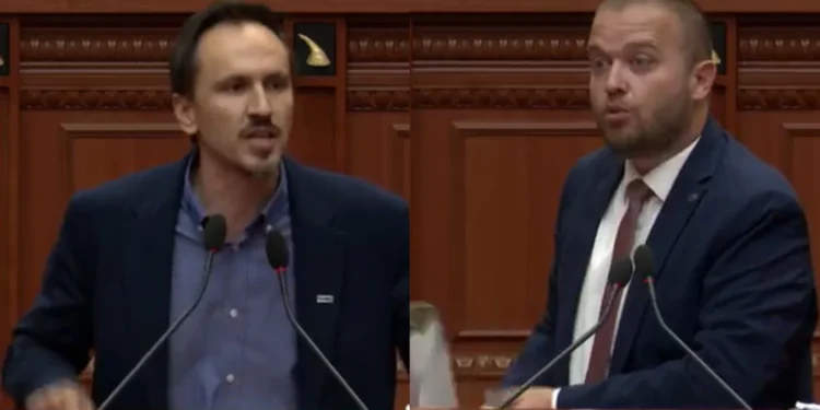 Mbahet seanca plenare, PD mungon në sallë! Replika mes Bidos e Muçit: Je viktimizuar se ke kombësi greke…