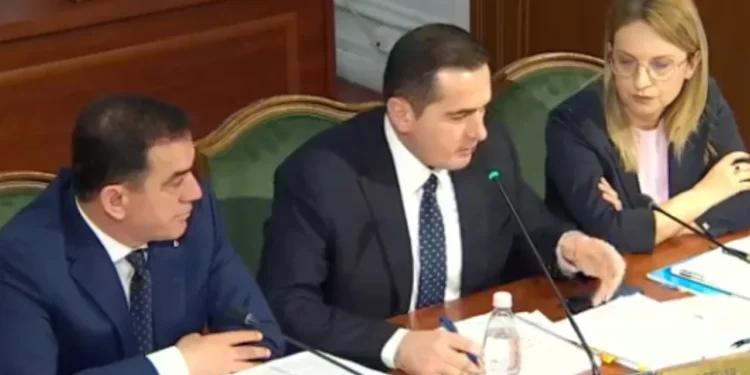 Raportimi te ‘Ligjet’/ Deputeti i PS e pyet për ’21 Janarin’, ja si përgjigjet kreu i SPAK