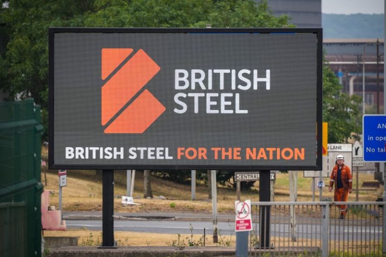 Kina dhe Mbretëria e Bashkuar në deklarata të kundërta për “British Steel”