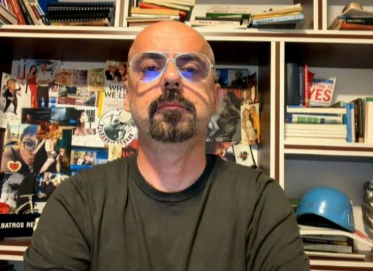 “Protesta ka kaluar në radikalizëm”/ Albatros Rexhaj: Opozita nuk ka qenë kurrë më larg pushtetit se tani
