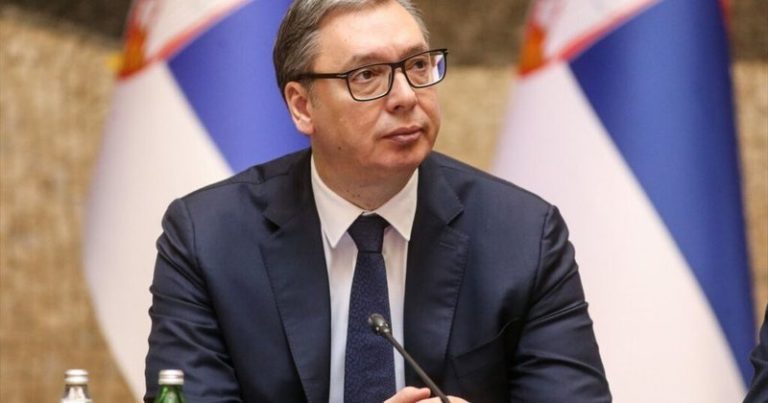 Vuçiç shpall zgjedhjet e parakohshme: Po e mbaj fjalën time ndaj popullit serb, qytetarët mund të shprehin vullnetin e lirë