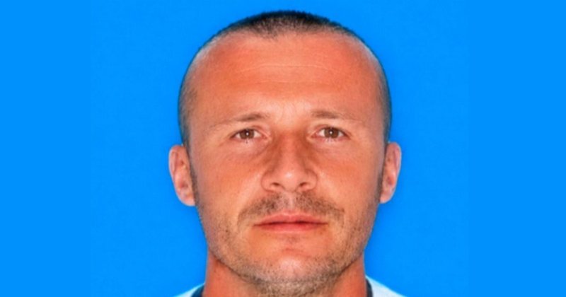 U vra me snajper sapo hyri në oborrin e banesës, çfarë dyshon Policia për ekzekutimin mafioz të Edmond Sulës?