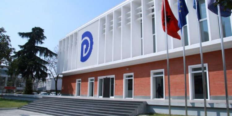 Avokati komenton procesin e zgjedhjeve në PD: Nuk ka garë, ka vetëm emërime nga Berisha!